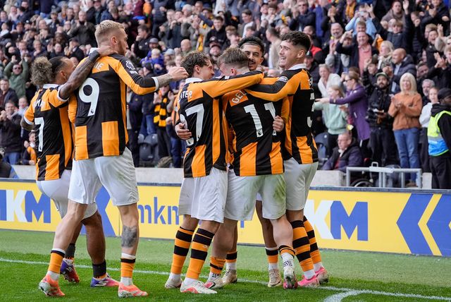 Joe Gelhardt of Hull City celebrates his goal to make it  1-0 during the Premier League match Hull City vs Everton at MKM Stadium, Hull, United Kingdom on 11 October 2026

(Photo by Maynard Manyowa/News Images)