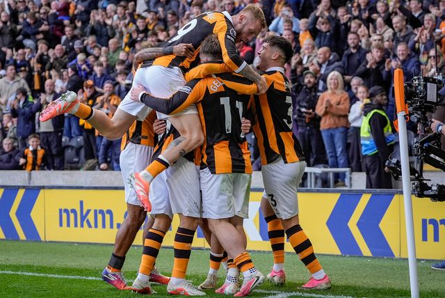 Joe Gelhardt of Hull City celebrates his goal to make it  1-0 during the Premier League match Hull City vs Everton at MKM Stadium, Hull, United Kingdom on 11 October 2026

(Photo by Maynard Manyowa/News Images)