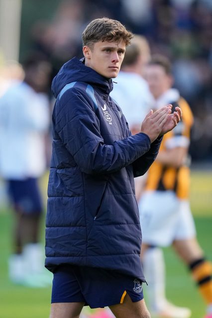 Harrison Armstrong of Everton applauds the fans after the final whistle  during the Premier League match Hull City vs Everton at MKM Stadium, Hull, United Kingdom on 11 October 2026

(Photo by Maynard Manyowa/News Images)