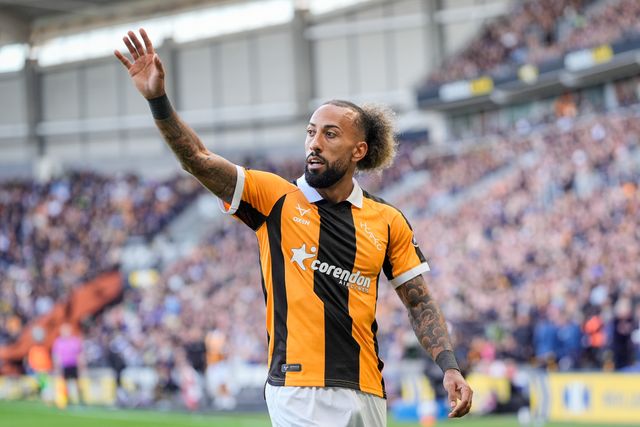 Sorba Thomas of Hull City during the Premier League match Hull City vs Everton at MKM Stadium, Hull, United Kingdom on 11 October 2026

(Photo by Maynard Manyowa/News Images)