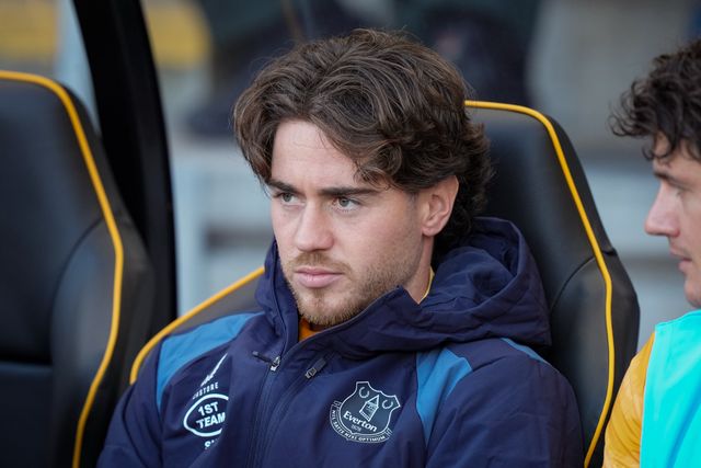 Hayden Hackney of Everton on the substitute bench during the Premier League match Hull City vs Everton at MKM Stadium, Hull, United Kingdom on 11 October 2026

(Photo by Maynard Manyowa/News Images)
