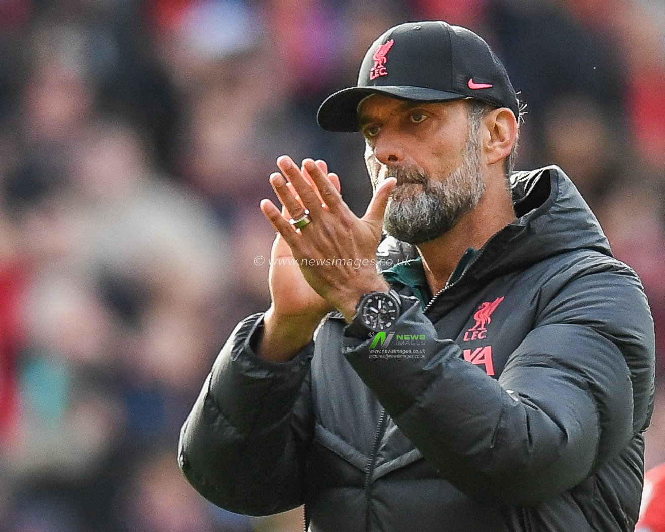 JÃ¼rgen Klopp manager of Liverpool  Applauds the travelling supporters during the Premier League match Nottingham Forest vs Liverpool at City Ground, Nottingham, United Kingdom, 22nd October 2022

(Photo by Mike Jones/News Images)