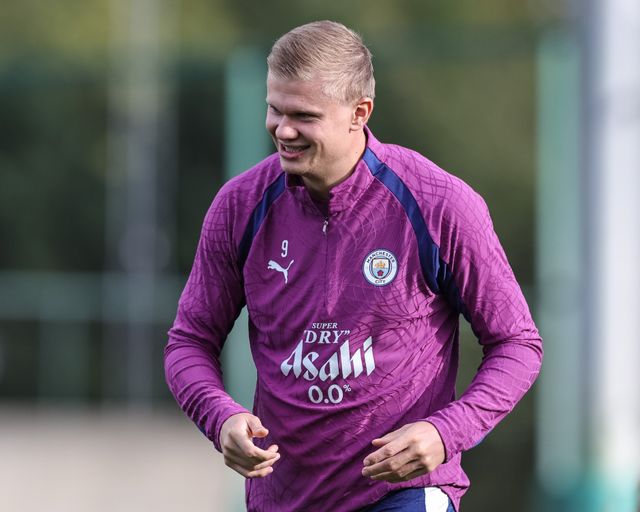 Erling Haaland of Manchester City in the training session during the UEFA Champions League press conference and open training Matchday 2 of 8 Manchester City vs Paris Saint-Germain at City Football Academy, Manchester, United Kingdom on 13 October 2026

(Photo by Mark Cosgrove/News Images)