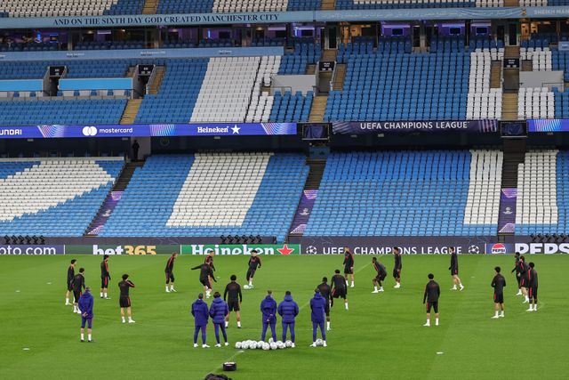 Paris Saint-Germain players training during the UEFA Champions League press conference and open training Matchday 2 of 8 Manchester City vs Paris Saint-Germain at City Football Academy, Manchester, United Kingdom on 13 October 2026

(Photo by Mark Cosgrove/News Images)