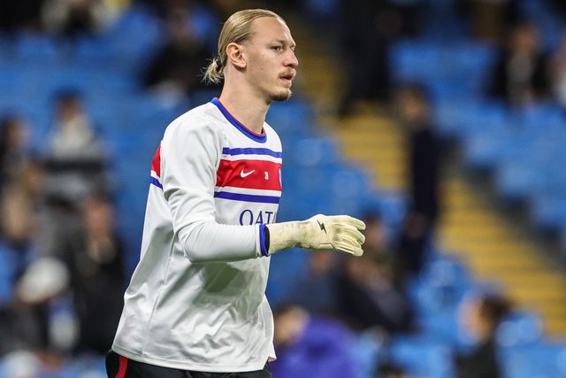 Paris Saint-Germain goalkeeper Matvey Safonov in the pregame warmup session during the UEFA Champions League Matchday 2 of 8 match Manchester City vs Paris Saint-Germain at City of Manchester Stadium, Manchester, United Kingdom on 14 October 2026

(Photo by Mark Cosgrove/News Images)