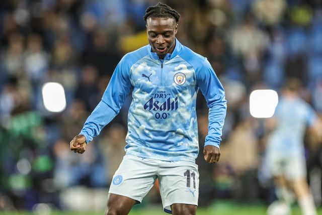 Jeremy Doku of Manchester City in the pregame warmup session during the UEFA Champions League Matchday 2 of 8 match Manchester City vs Paris Saint-Germain at City of Manchester Stadium, Manchester, United Kingdom on 14 October 2026

(Photo by Mark Cosgrove/News Images)