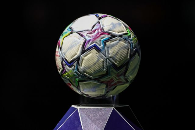 The UEFA Champions League match ball during the UEFA Champions League Matchday 2 of 8 match Manchester City vs Paris Saint-Germain at City of Manchester Stadium, Manchester, United Kingdom on 14 October 2026

(Photo by Mark Cosgrove/News Images)