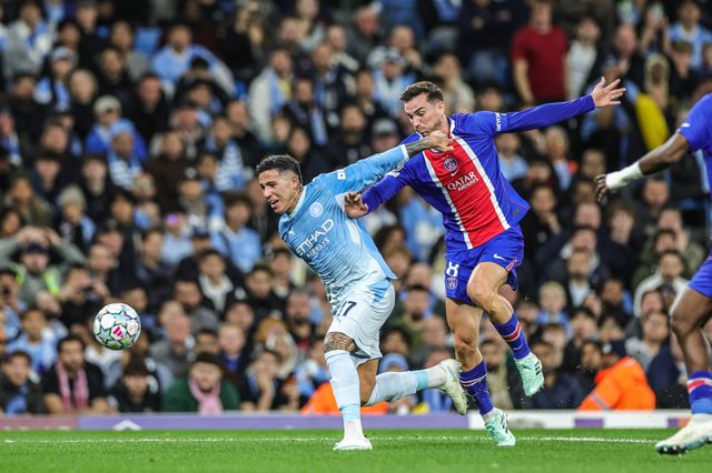 Enzo Fernandez of Manchester City is fouled by Fabian Ruiz of Paris Saint-Germain during the UEFA Champions League Matchday 2 of 8 match Manchester City vs Paris Saint-Germain at City of Manchester Stadium, Manchester, United Kingdom on 14 October 2026

(Photo by Mark Cosgrove/News Images)