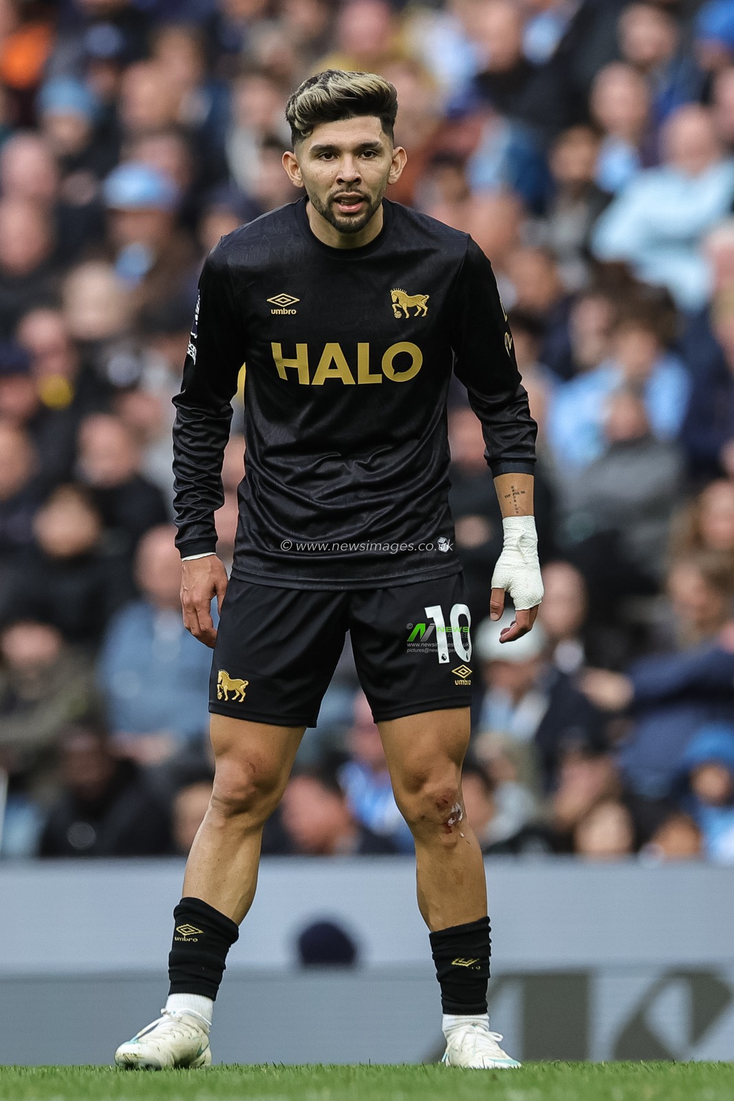 Julio Enciso of Ipswich Town during the Premier League match Manchester City vs Ipswich Town at Etihad Stadium, Manchester, United Kingdom on 17 October 2026

(Photo by Mark Cosgrove/News Images)