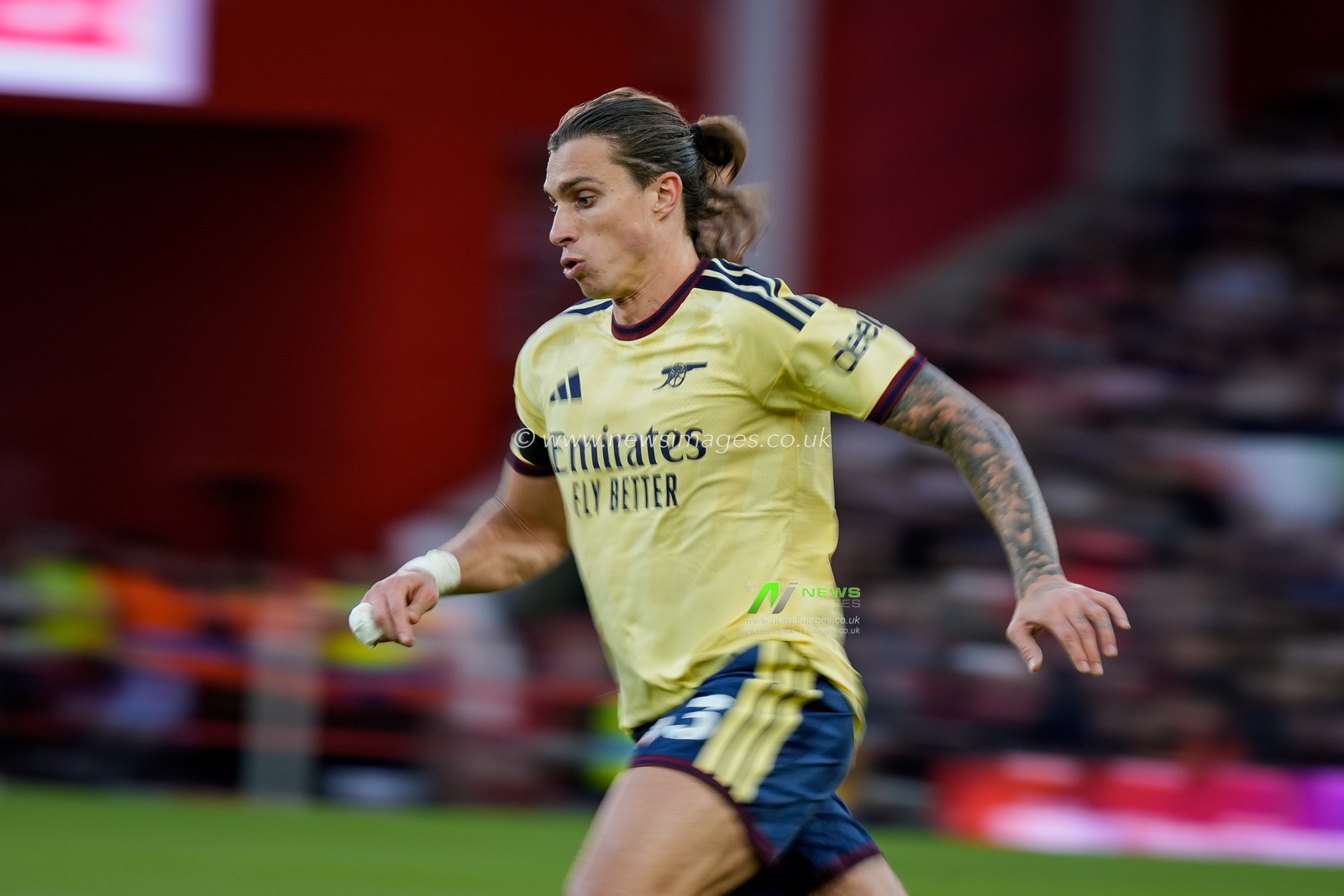 Riccardo Calafiori of Arsenal during the Premier League match Nottingham Forest vs Arsenal at City Ground, Nottingham, United Kingdom on 18 October 2026

(Photo by Maynard Manyowa/News Images)