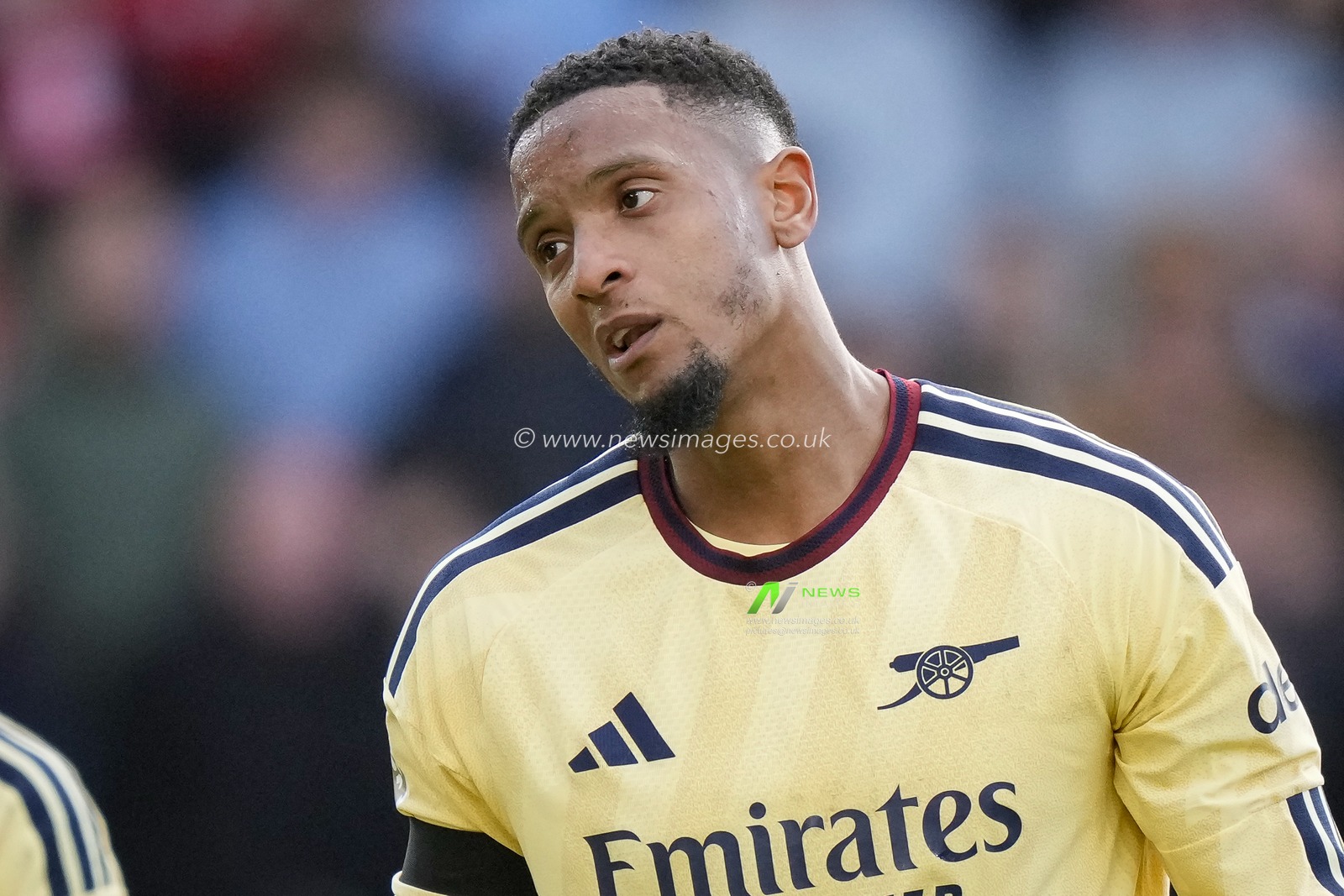 Ezri Konsa of Arsenal in action during the Premier League match Nottingham Forest vs Arsenal at City Ground, Nottingham, United Kingdom on 18 October 2026

(Photo by Maynard Manyowa/News Images)