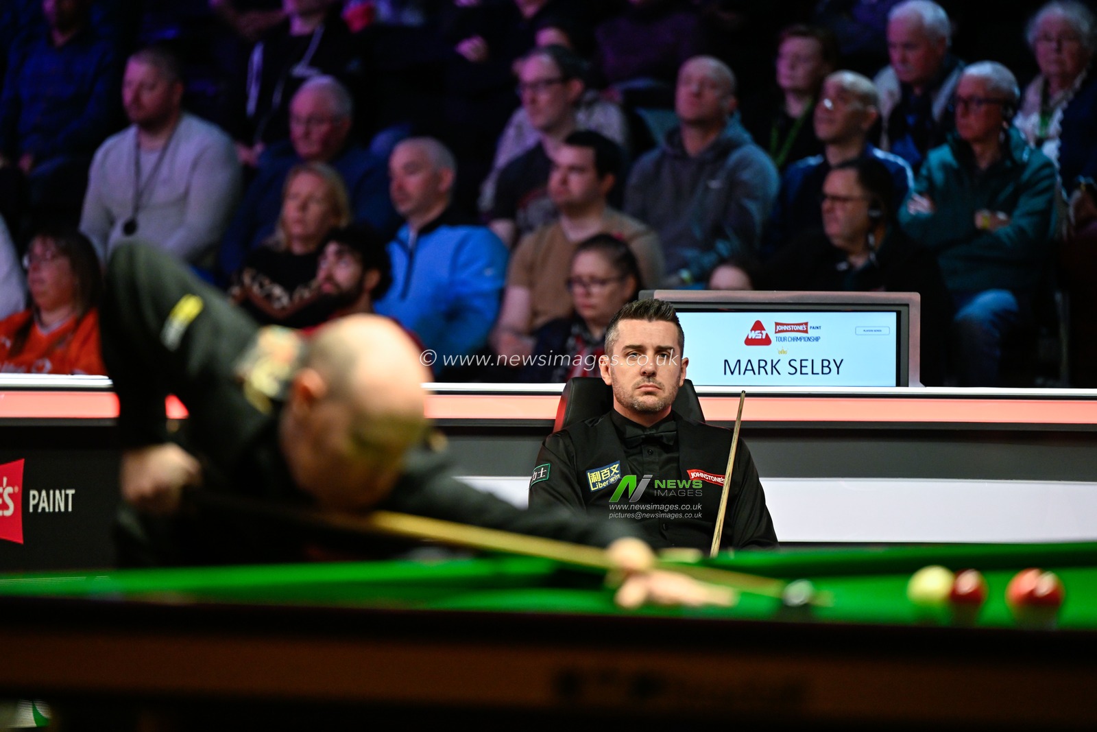 Mark Selby watches on Gary Wilson, during the Johnstoneâ€™s Paint Tour Championship at Manchester Central, Manchester, United Kingdom, 2nd April 2024

(Photo by Cody Froggatt/News Images)