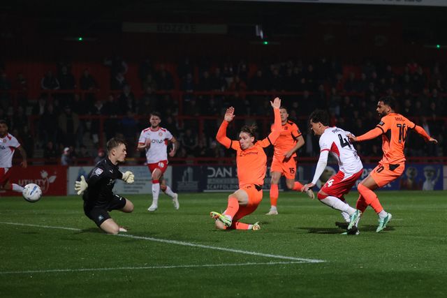 Sky Bet League One: Stevenage v Plymouth Argyle