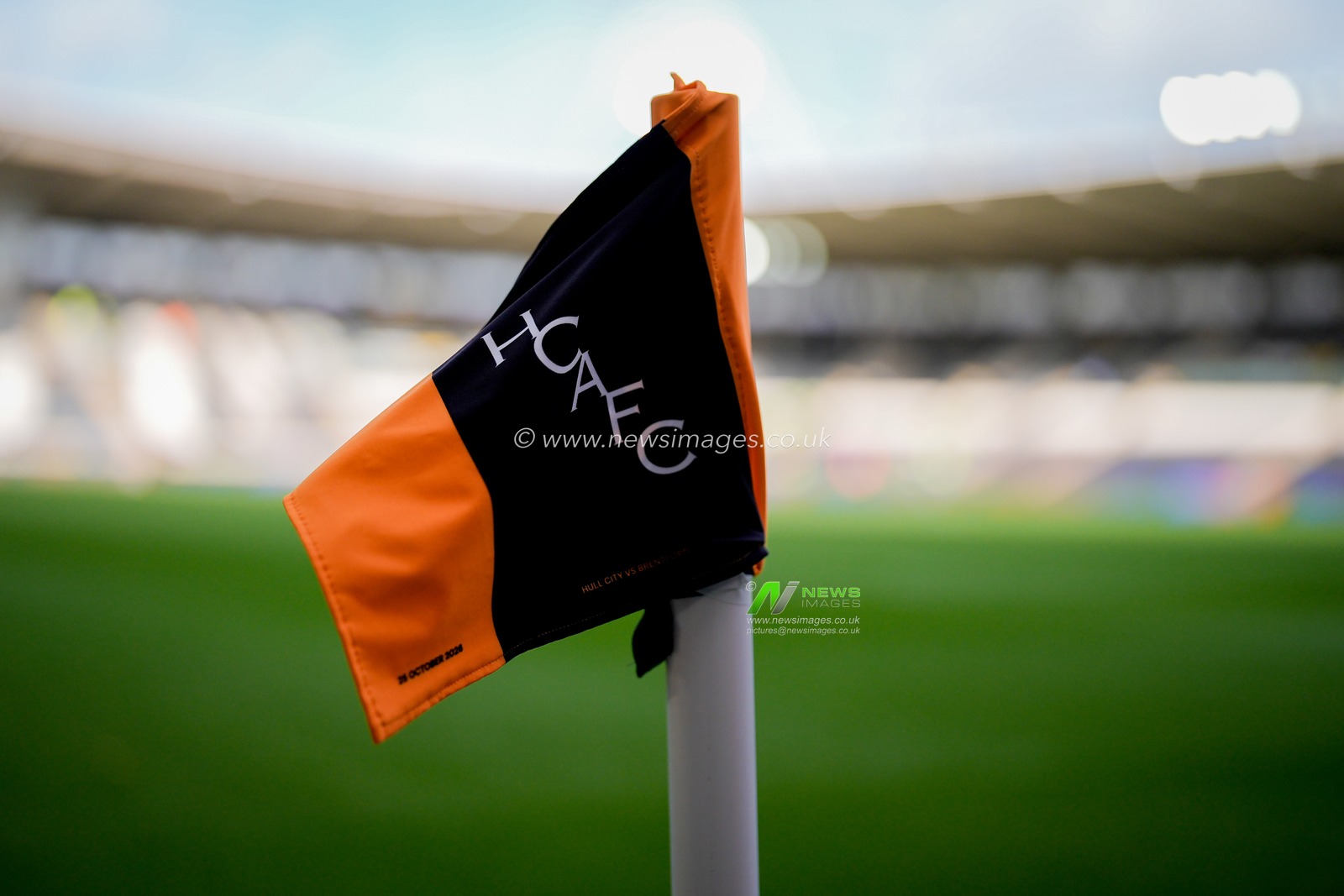A general view of the corner flag prior to kick off during the Premier League match Hull City vs Brentford at MKM Stadium, Hull, United Kingdom on 25 October 2026

(Photo by Maynard Manyowa/News Images)