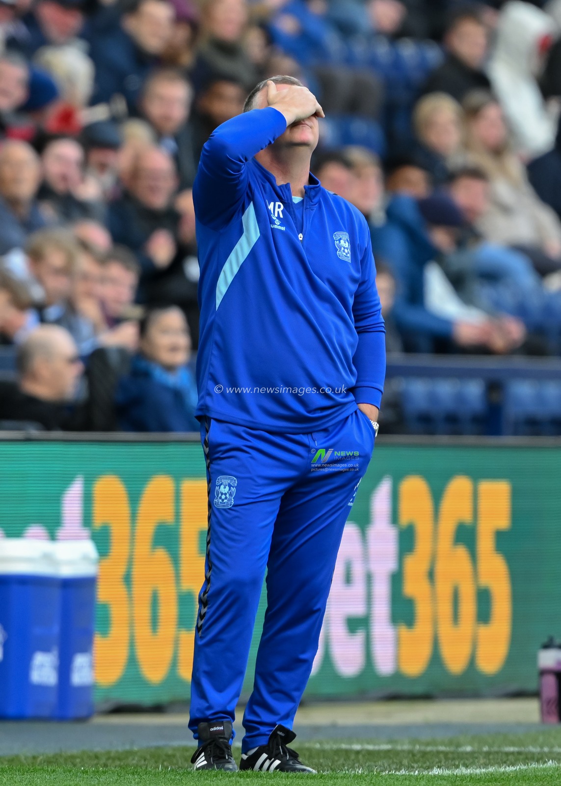 Mark Robins manager of Coventry City reacts during the Sky Bet Championship match Preston North End vs Coventry City at Deepdale, Preston, United Kingdom, 19th October 2024

(Photo by Cody Froggatt/News Images)