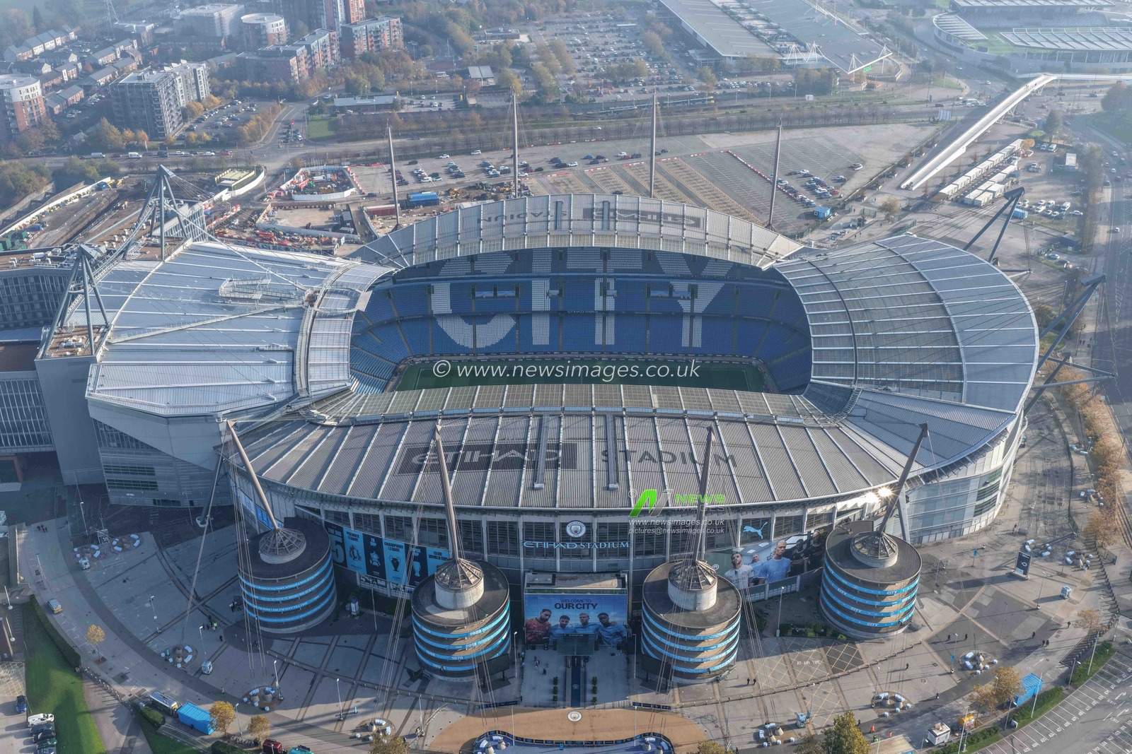 An aerial view of the Etihad Stadium on a misty day during the Premier League match Manchester City vs Brighton & Hove Albion at Etihad Stadium, Manchester, United Kingdom on 31 October 2026

(Photo by Mark Cosgrove/News Images)
