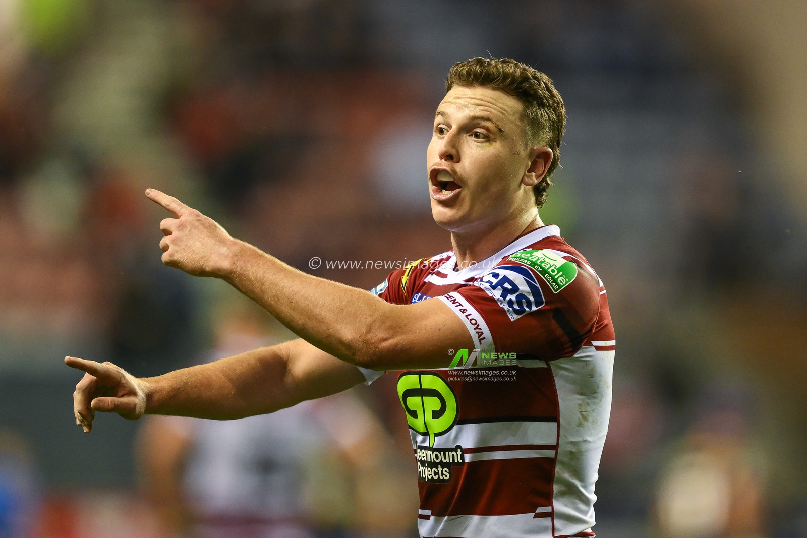 Jai Field of Wigan Warriors gives his team instructions during the Betfred Super League Round 10 match Wigan Warriors vs Catalans Dragons at DW Stadium, Wigan, United Kingdom, 2nd May 2024

(Photo by Craig Thomas/News Images)