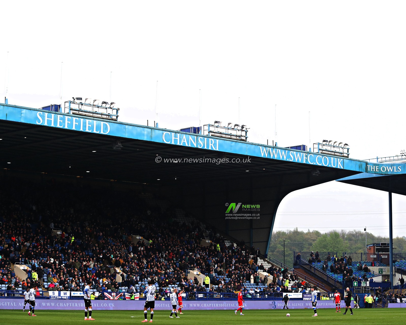 A general view of Hillsborough during the Sky Bet Championship match Sheffield Wednesday vs Middlesbrough at Hillsborough, Sheffield, United Kingdom, 21st April 2025

(Photo by Sam Eaden/News Images)