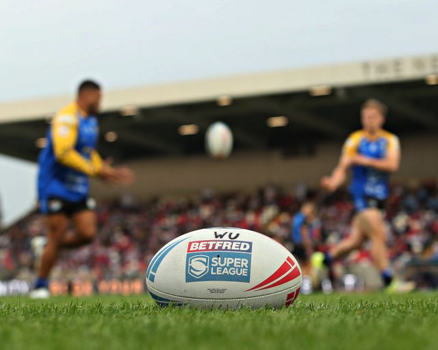 Betfred Super League round 20 Wakefield Trinity v Leeds Rhinos