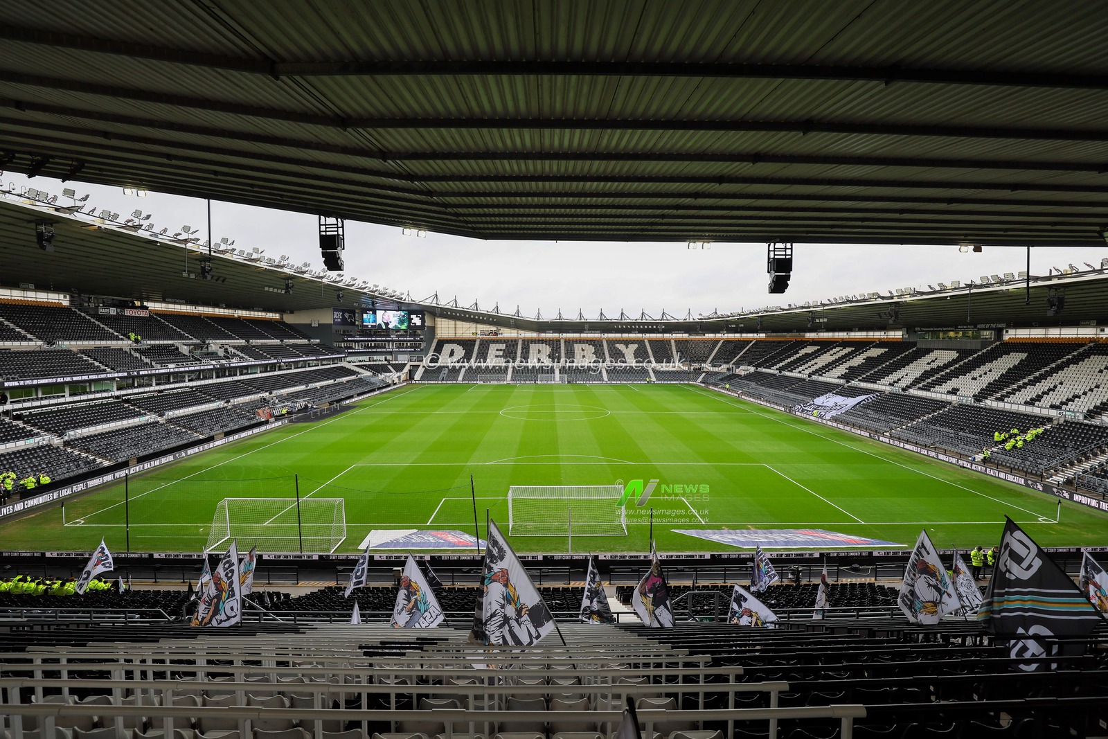 A general view of Pride Park stadium Home of Derby County during the Sky Bet Championship match Derby County vs Sheffield Wednesday at Pride Park Stadium, Derby, United Kingdom, 1st December 2024

(Photo by Alex Roebuck/News Images)
