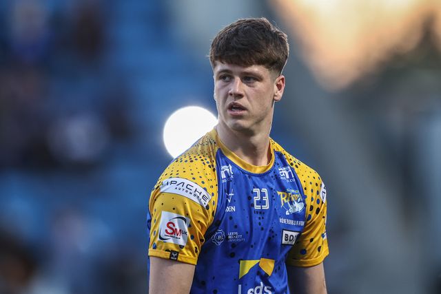 Riley Lumb of Leeds Rhinos during pre-game warm up during the Betfred Super League match Salford Red Devils vs Leeds Rhinos at Salford Community Stadium, Eccles, United Kingdom, 10th April 2025

(Photo by Alfie Cosgrove/News Images)