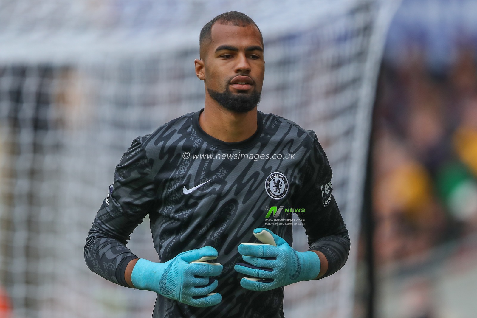 Robert SÃ¡nchez of Chelsea during the Premier League match Wolverhampton Wanderers vs Chelsea at Molineux, Wolverhampton, United Kingdom, 25th August 2024

(Photo by Gareth Evans/News Images)