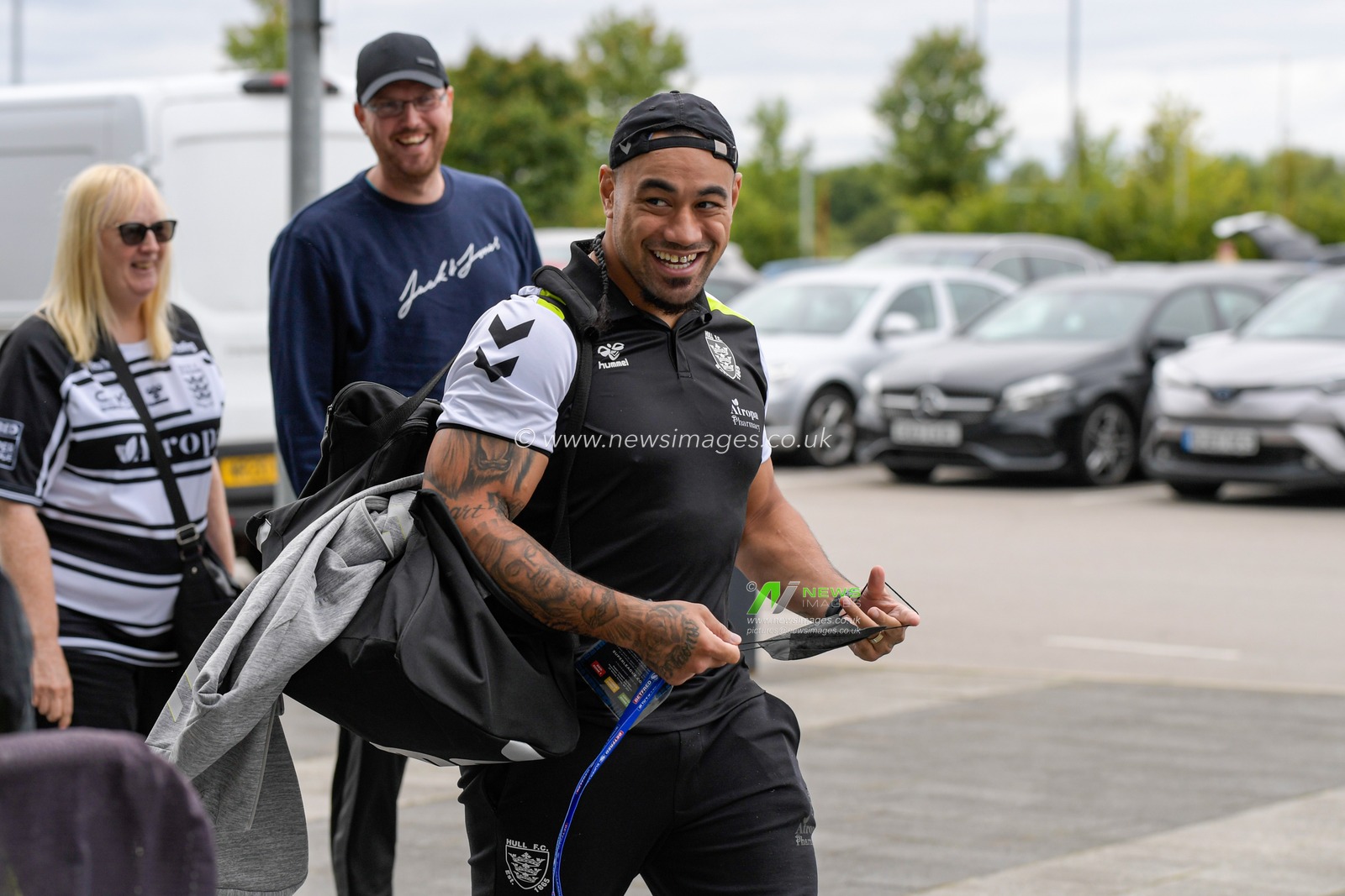 Mahe Fonua (5) of Hull FC arrives at the AJ Bell stadium