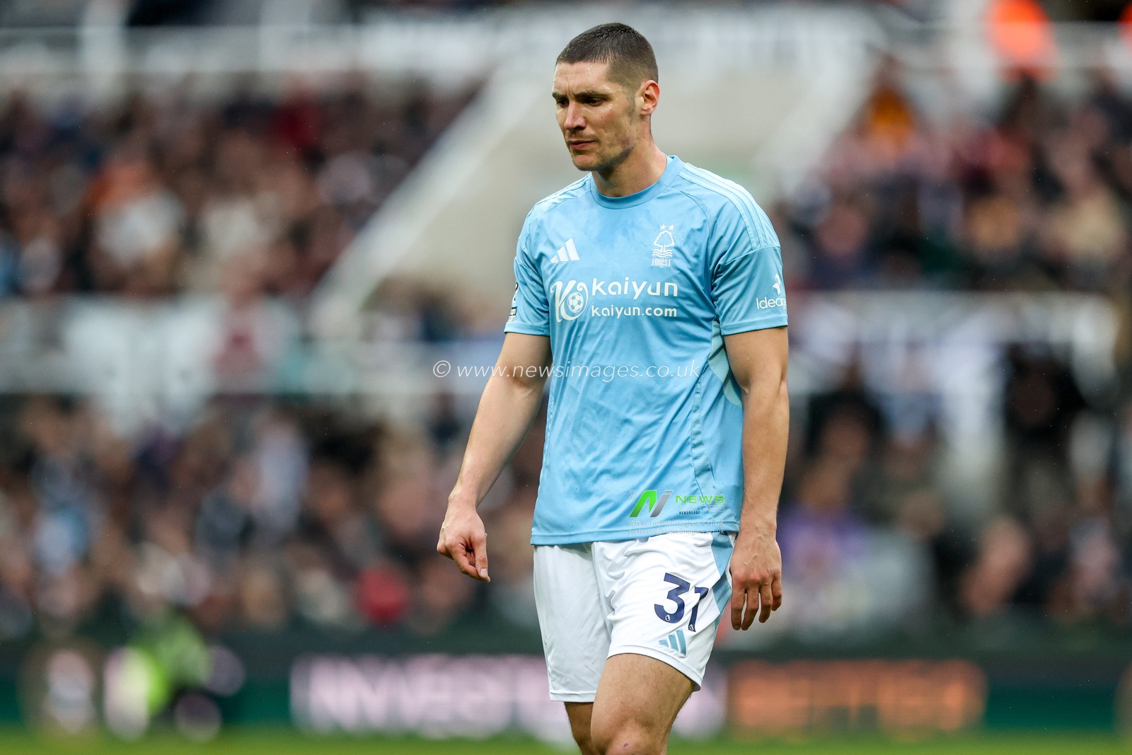 Nikola Milenkovic of Nottingham Forest looks dejectedduring the Premier League match Newcastle United vs Nottingham Forest at St. James's Park, Newcastle, United Kingdom, 23rd February 2025

(Photo by Alfie Cosgrove/News Images)