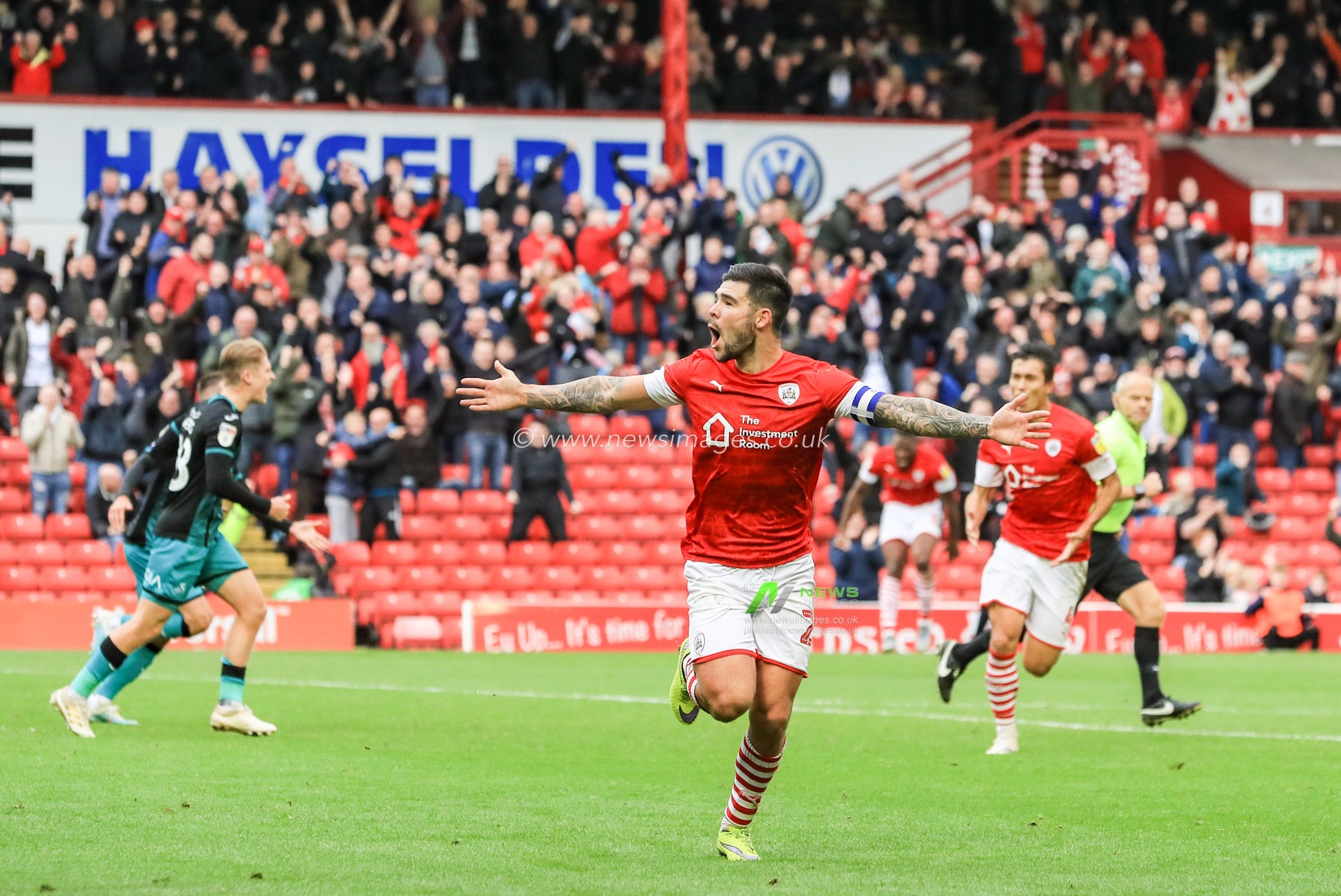 19th October 2019, Oakwell, Barnsley, England; Sky Bet Championship, Barnsley v Swansea City : Alex Mowatt (27) of Barnsley celebrates his goal to make it 1-0

Credit: Mark Cosgrove/News Images
