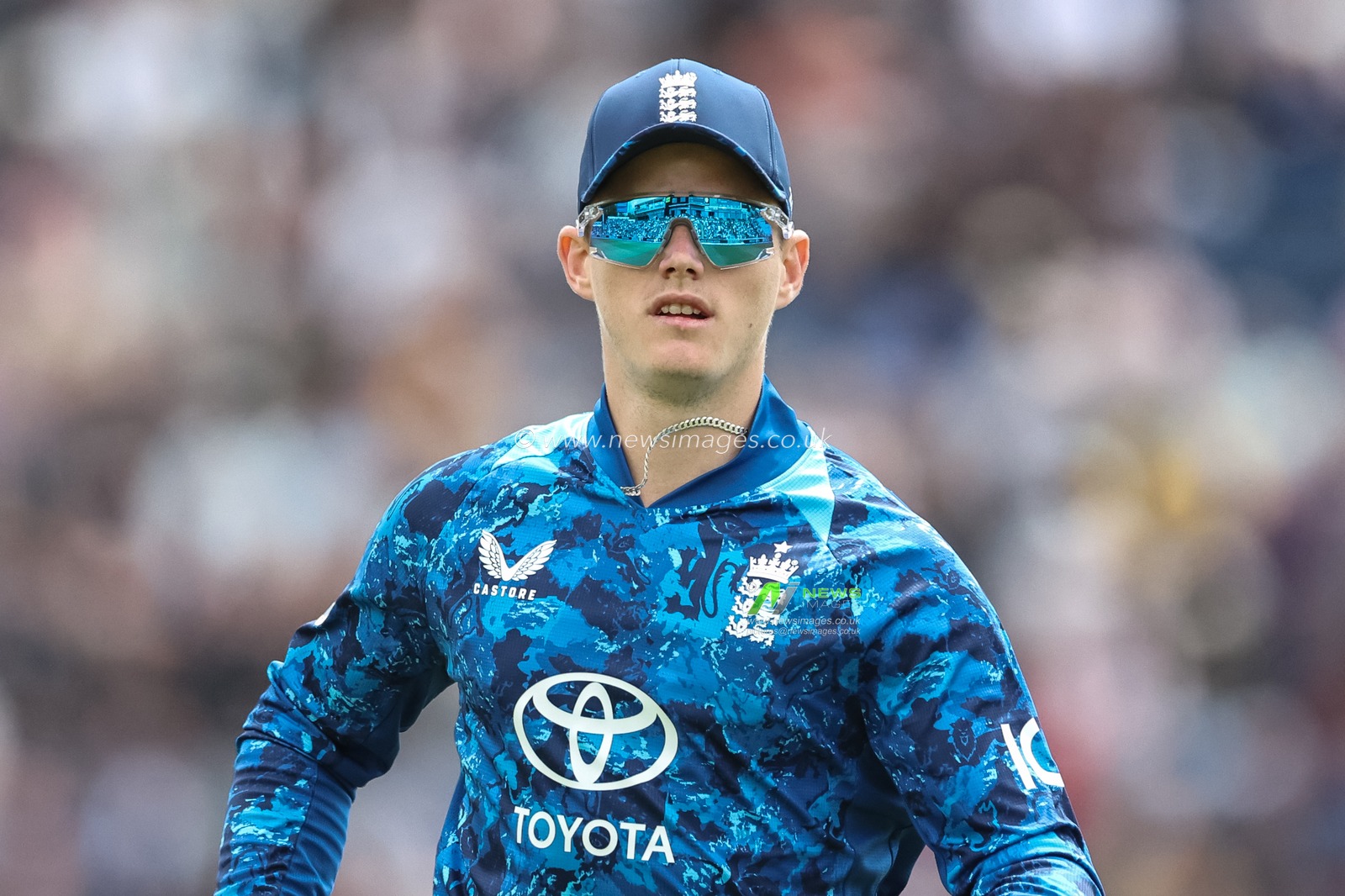 Jacob Bethell of England during the 2nd Metro Bank ODI England v West Indies at Sophia Gardens Cricket Ground, Cardiff, United Kingdom, 1st June 2025

(Photo by Mark Cosgrove/News Images)