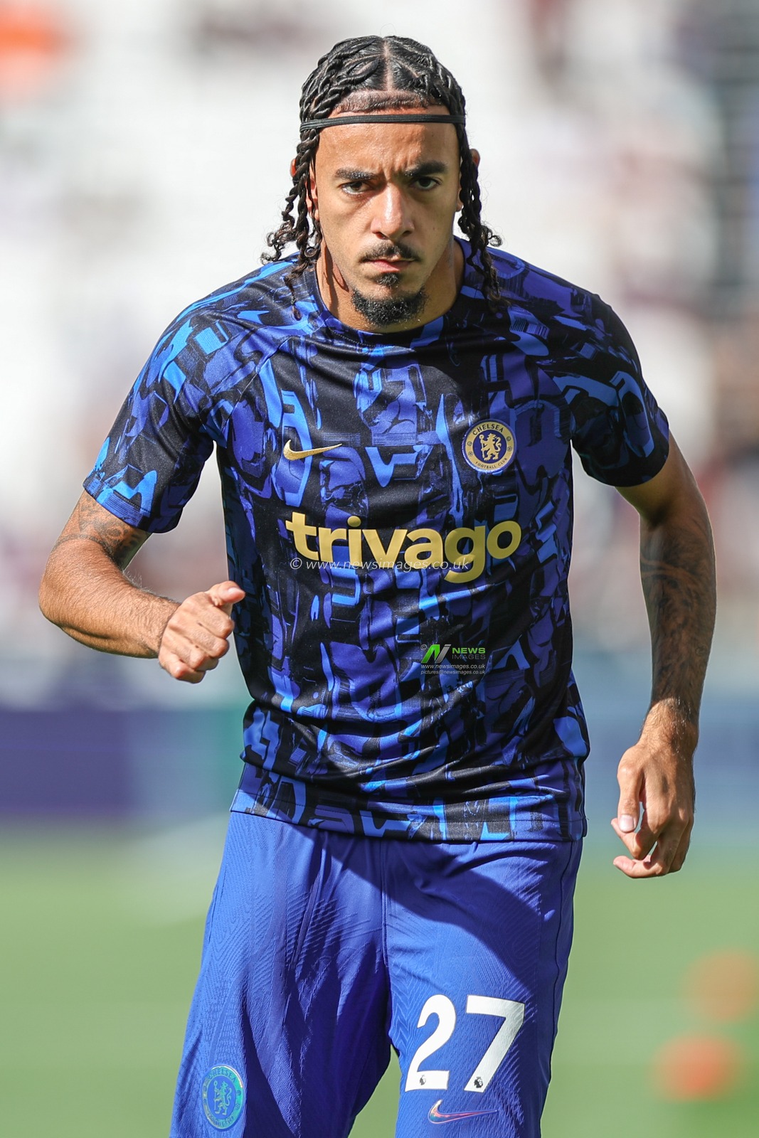 Malo Gusto #27 of Chelsea during the pre-game warm up ahead of the Premier League match West Ham United vs Chelsea at London Stadium, London, United Kingdom, 20th August 2023

(Photo by Mark Cosgrove/News Images)