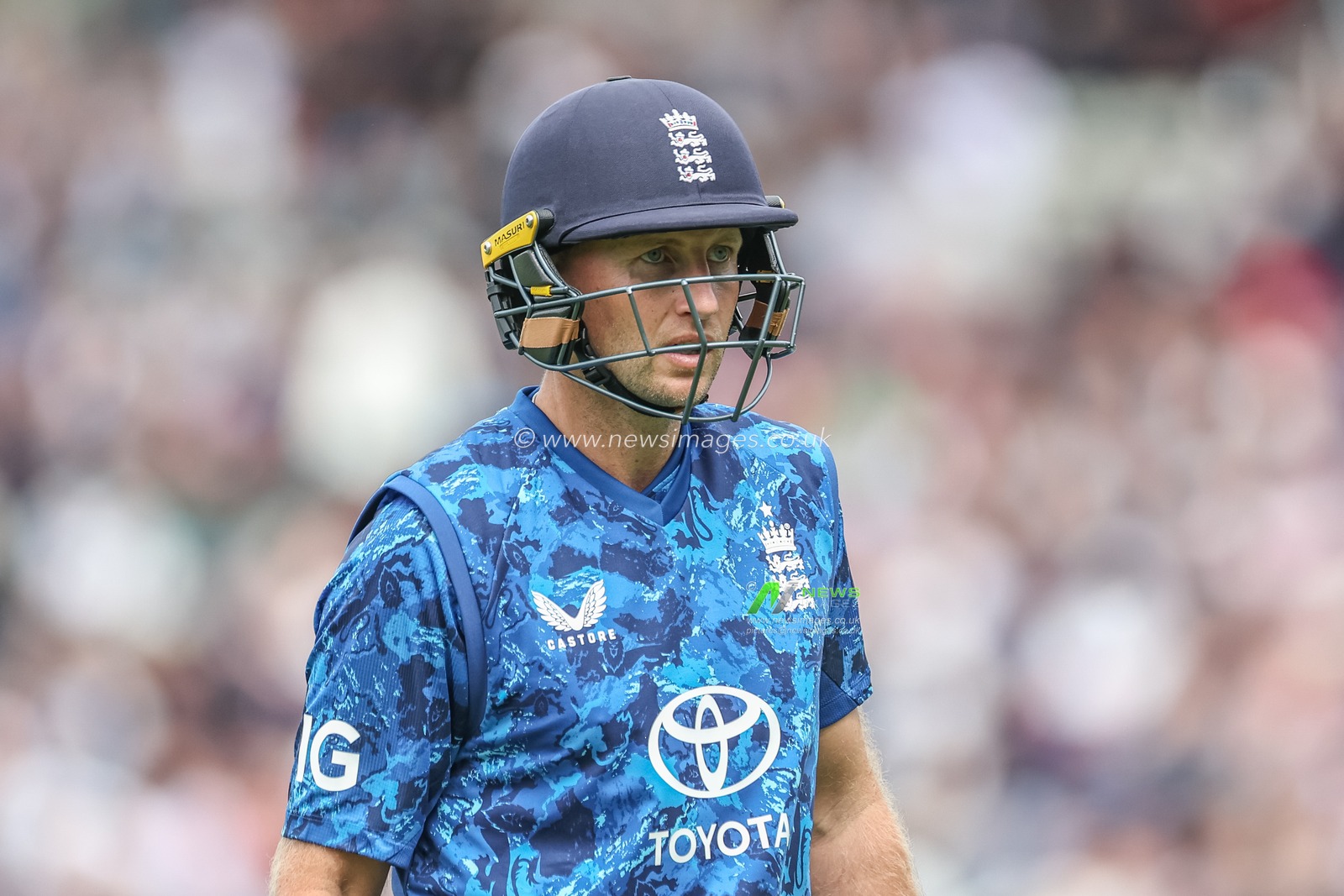 A dejected Joe Root of England leaves the field of play after heâ€™s caught out by Hope during the 1st Metro Bank ODI England vs West Indies at Edgbaston, Birmingham, United Kingdom, 29th May 2025

(Photo by Mark Cosgrove/News Images)
