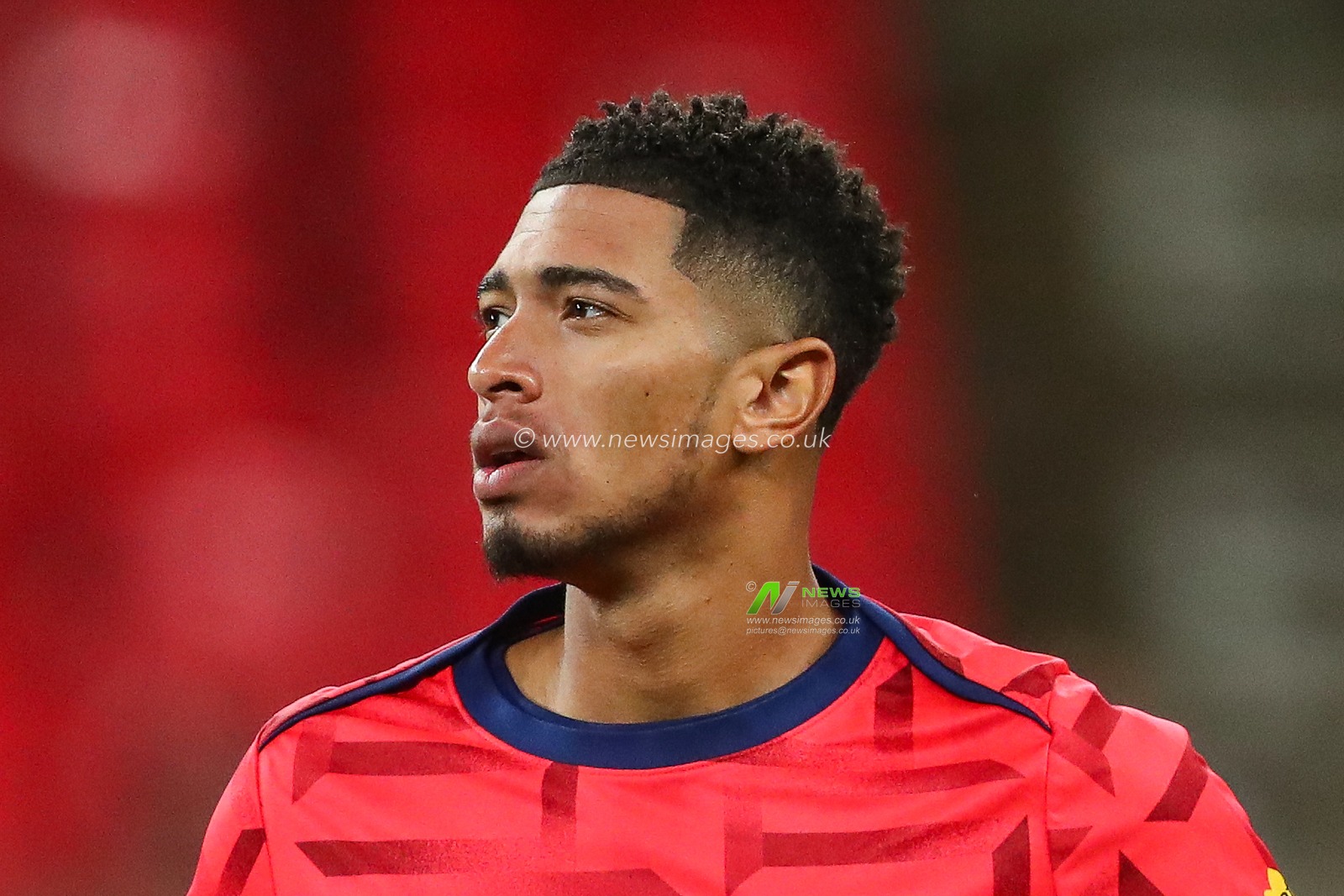Jude Bellingham of England warms up prior to the UEFA Nations League - League B - Group B2 - match England vs Greece at Wembley Stadium, London, United Kingdom, 10th October 2024

(Photo by Gareth Evans/News Images)