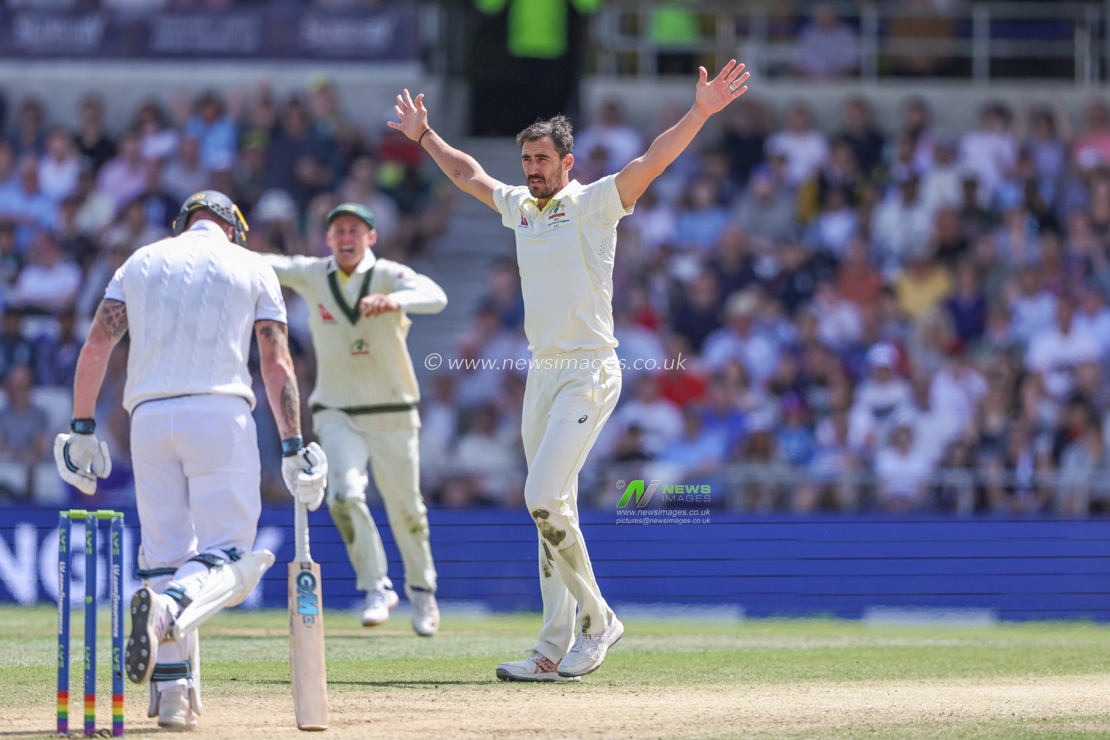 Mitchell Starc of Australia celebrates the wicket of Ben Stokes of England during the LV= Insurance Ashes Third Test Series Day 4 England vs Australia at Headingley Stadium, Leeds, United Kingdom, 9th July 2023

(Photo by Mark Cosgrove/News Images)