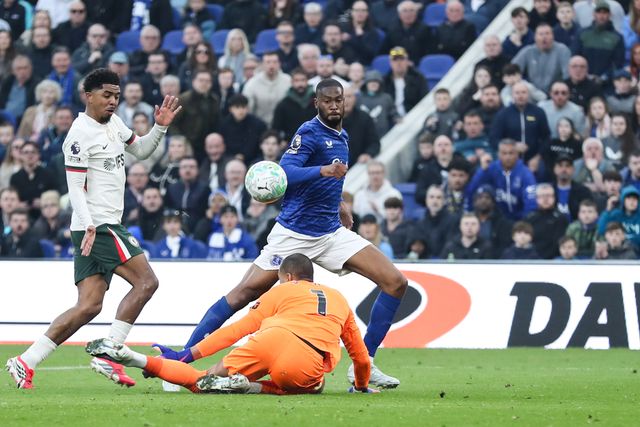 Beto of Everton shoots and scores to make it 1-0 during the Premier League match Everton vs Chelsea at Hill Dickinson Stadium, Liverpool, United Kingdom on 21 March 2026

(Photo by Jorge Horsted/News Images)