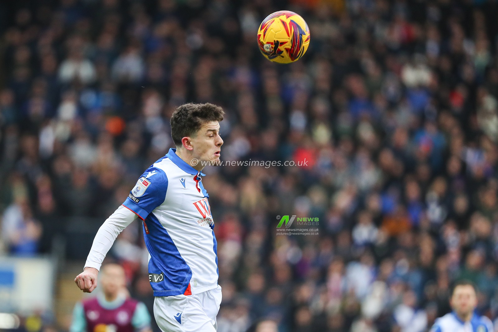 Owen Beck of Blackburn Rovers heading the ball back to the keeper during the Sky Bet Championship match Blackburn Rovers vs Burnley at Ewood Park, Blackburn, United Kingdom, 4th January 2025

(Photo by Jorge Horsted/News Images)
