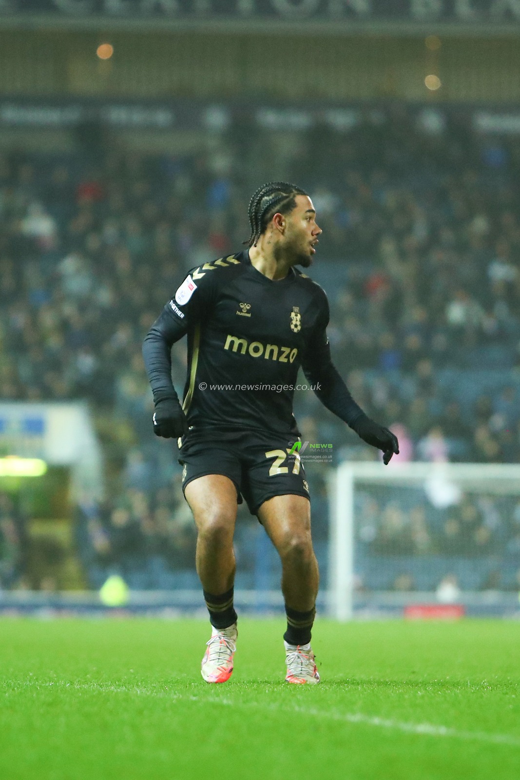 Milan van Ewijk of Coventry City waiting to receive the ball during the Sky Bet Championship match Blackburn Rovers vs Coventry City at Ewood Park, Blackburn, United Kingdom, 21st January 2025

(Photo by Jorge Horsted/News Images)