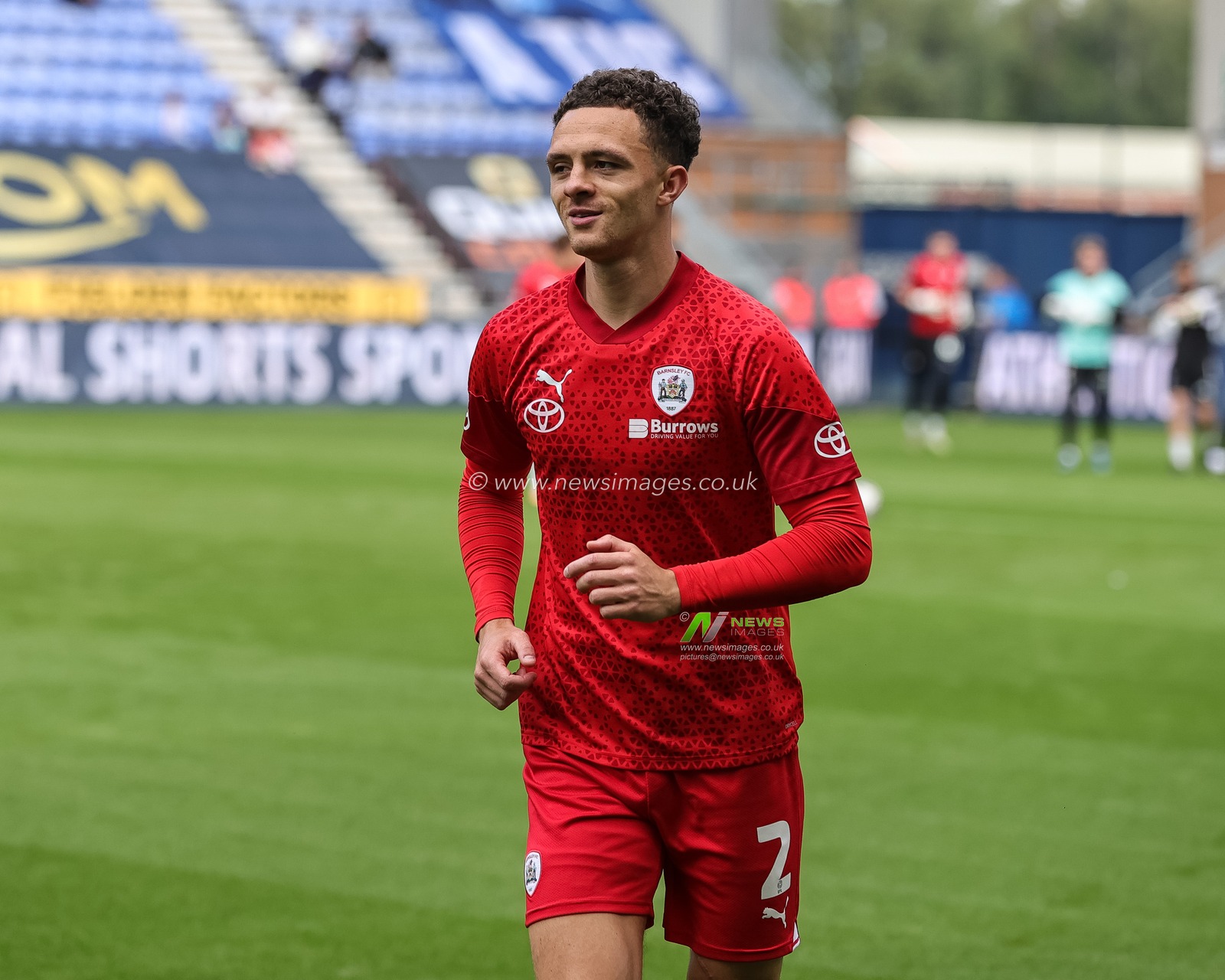 Jordan Williams #2 of Barnsley in the pregame warmup session during the Sky Bet League 1 match Wigan Athletic vs Barnsley at DW Stadium, Wigan, United Kingdom, 26th August 2023

(Photo by Mark Cosgrove/News Images)