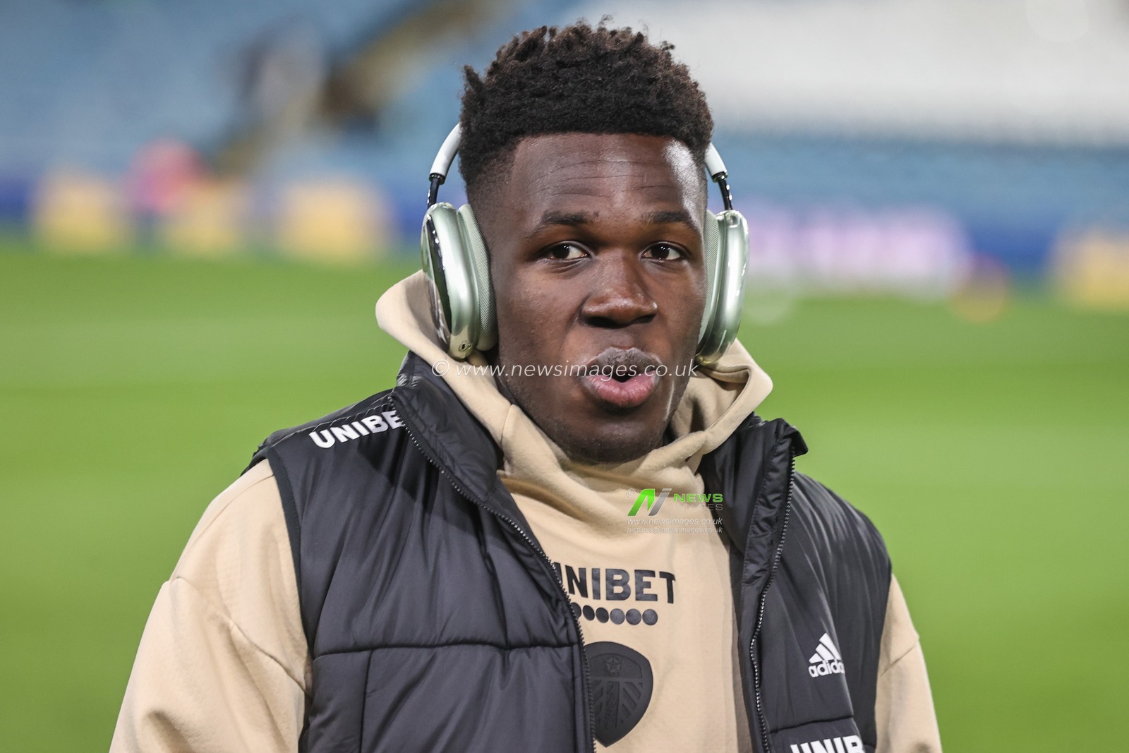 Wilfried Gnonto of Leeds United arrives during the Sky Bet Championship match Leeds United vs Watford at Elland Road, Leeds, United Kingdom, 22nd October 2024

(Photo by Alfie Cosgrove/News Images)