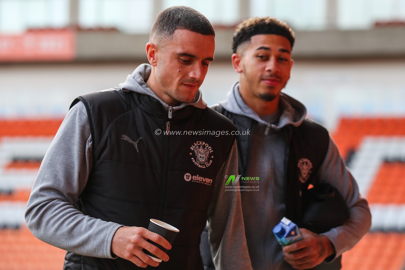 Oliver Norburn of Blackpool arrives ahead of the Sky Bet League 1 match Blackpool vs Northampton Town at Bloomfield Road, Blackpool, United Kingdom, 16th November 2024

(Photo by Gareth Evans/News Images)