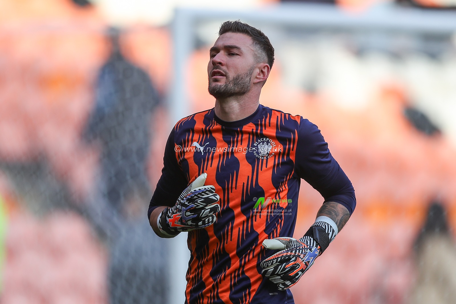 Richard O'Donnell of Blackpool during the pre-game warm up ahead of the Sky Bet League 1 match Blackpool vs Northampton Town at Bloomfield Road, Blackpool, United Kingdom, 16th November 2024

(Photo by Gareth Evans/News Images)