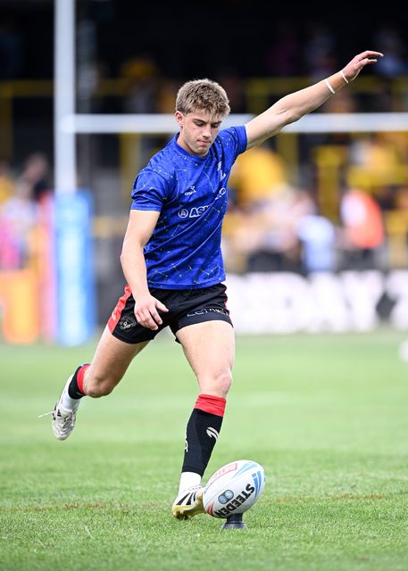 Ewan Irwin of Warrington Wolves warms up prior to the Betfred Super League round 21 match Castleford Tigers vs Warrington Wolves at OneBore Stadium, Castleford, Untied Kingdom on 01 August 2026

(Photo by Ben Roberts/News Images)
