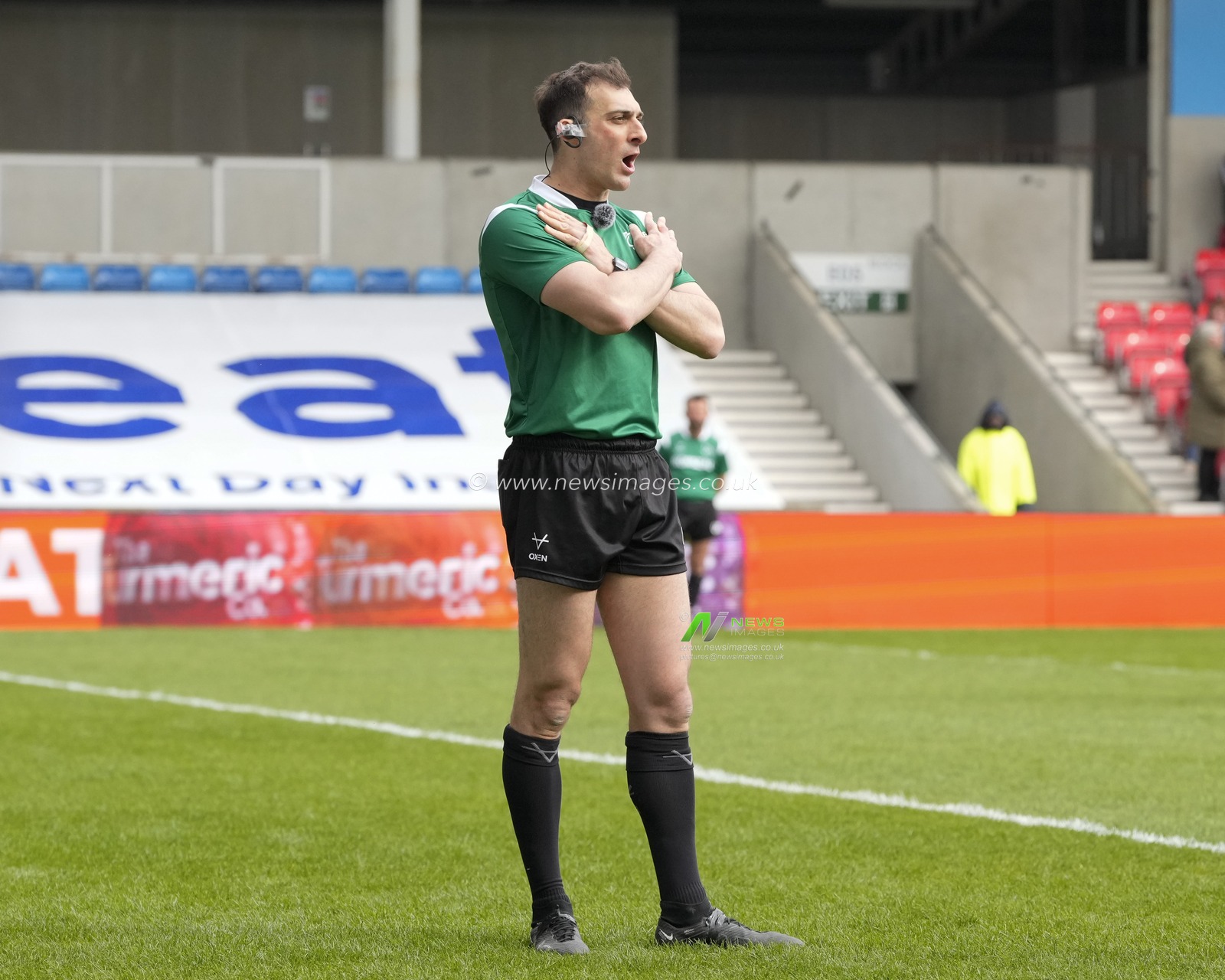 Referee James Vella signals no try during the Betfred Super League Round 9 match Salford Red Devils vs Warrington Wolves at Salford Community Stadium, Eccles, United Kingdom, 27th April 2024

(Photo by Steve Flynn/News Images)