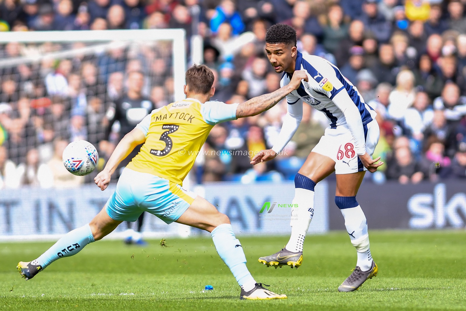 27th April 2019, The Hawthorns, West Bromwich, England; Sky Bet Championship, West Bromwich Albion vs Rotherham United ; Mason Holgate (68) of West Bromwich Albion passes the ball 


Credit: Gareth Dalley/News Images

English Football League images are subject to DataCo Licence