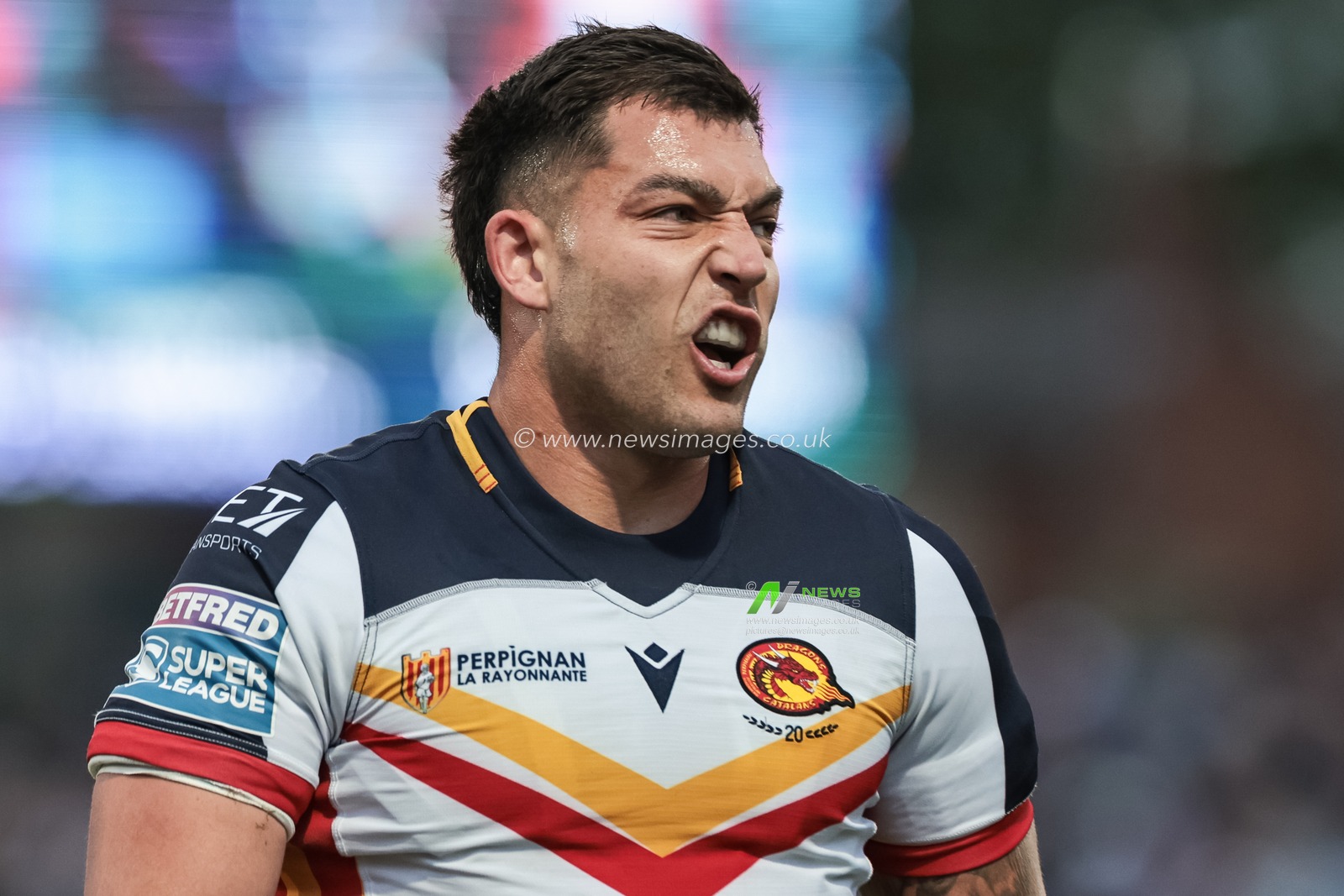 Nick Čotrić of Catalans Dragons during the Betfred Super League round 11 match Wakefield Trinity vs Catalans Dragons at DIY Kitchens Stadium, Wakefield, United Kingdom on 15 May 2026

(Photo by Mark Cosgrove/News Images)