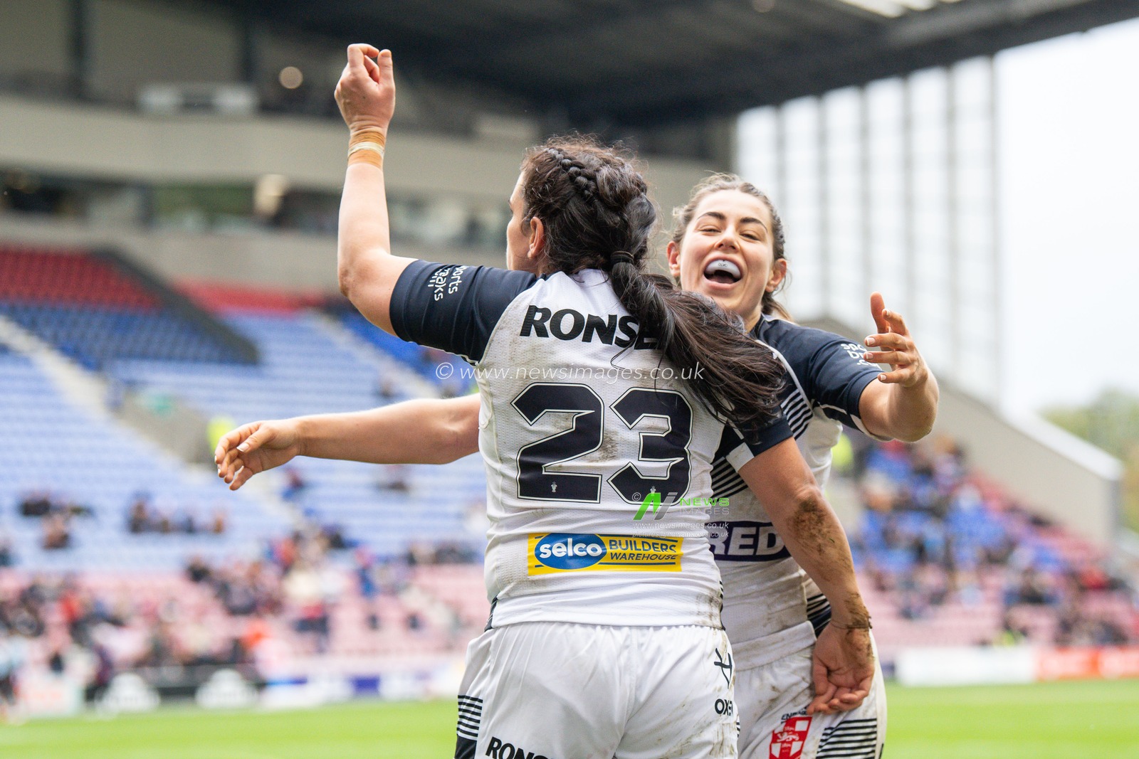 Carrie Roberts of England celebrates her try during the Women's Rugby League World Cup match England Women vs Canada Women at DW Stadium, Wigan, United Kingdom, 5th November 2022

(Photo by Craig Thomas/News Images)
