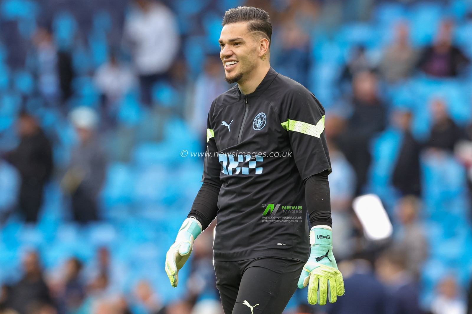 Ederson #31 of Manchester City during the pre-game warm up ahead of the UEFA Champions League Semi-Final Second Leg Manchester City vs Real Madrid at Etihad Stadium, Manchester, United Kingdom, 17th May 2023

(Photo by Mark Cosgrove/News Images)