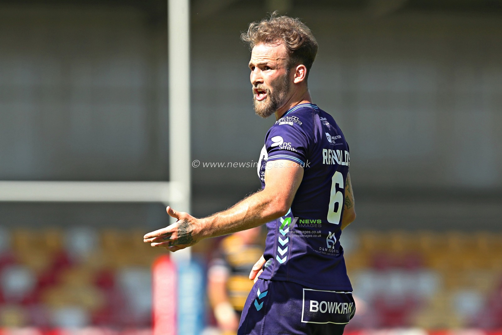 Ben Reynolds of Featherstone Rovers during the Betfred Championship match York City Knights vs Featherstone Rovers at LNER Community Stadium, York, United Kingdom, 29th June 2025(Photo by Sam Eaden/News Images)