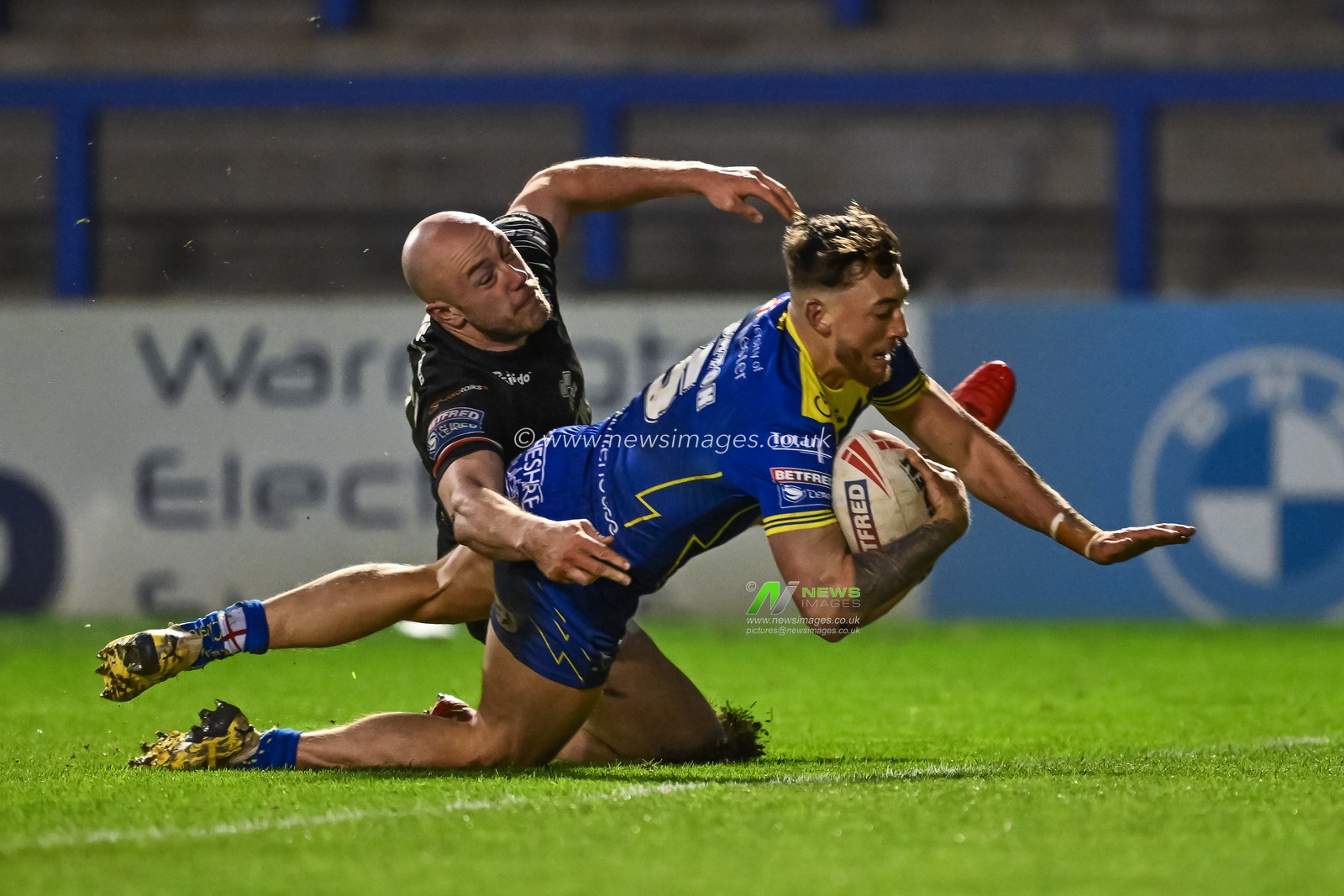 Matty Ashton of Warrington Wolves goes over for a try during the Betfred Challenge Cup Sixth Round match Warrington Wolves vs London Broncos at Halliwell Jones Stadium, Warrington, United Kingdom, 23rd March 2024

(Photo by Craig Thomas/News Images)
