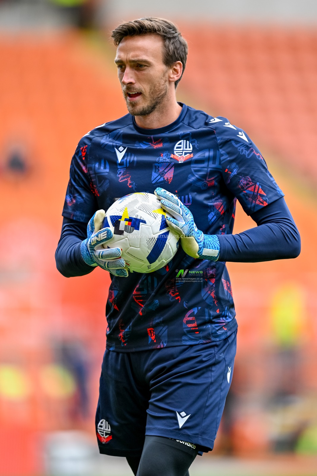 Tyler Miller of Bolton Wanderers during the Sky Bet League 1 match Blackpool vs Bolton Wanderers at Bloomfield Road, Blackpool, United Kingdom, 30th August 2025

(Photo by Adam Gee/News Images)